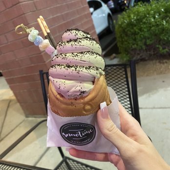 Snowtime - Matcha/chocolate ice cream in a fish cone with Nutella custard inside - Coffee & Tea Near Me - Chandler, Arizona Snowtime - Matcha/chocolate ice cream in a fish cone with Nutella custard inside - Coffee & Tea Near Me - Chandler, Arizona