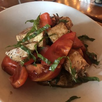 Blue Point Brewing - Caprese Salad with Balsamic - Brewpubs Near Me - Patchogue, New York Blue Point Brewing - Caprese Salad with Balsamic - Brewpubs Near Me - Patchogue, New York