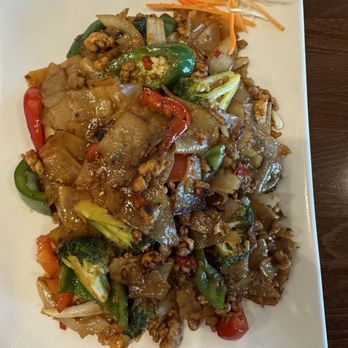 Sticky Rice - Pad Kee Mow - Laotian Near Me - Murphy, Texas