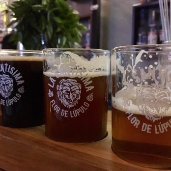 La Santísima Flor de Lúpulo - Promo de sus tres tipos de cervezas. - Beer Bar Near Me - Oaxaca, OAX