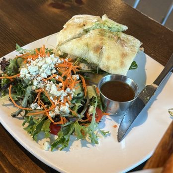 kitchen747 - Chicken pesto sandwich - Pizza Near Me - Roseville, California