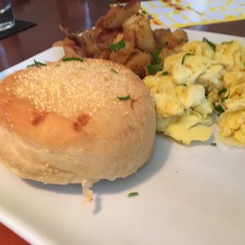 Moonshine 152 - 2 eggs scrambled, homefries and English muffin - New American Near Me - Boston, Massachusetts