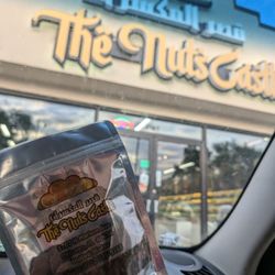 The Nuts Castle - Very good store