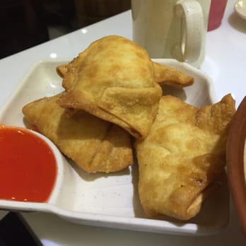 Chi Cafe - Crab Rangoon - Hong Kong Style Cafe Near Me - Chicago, Illinois