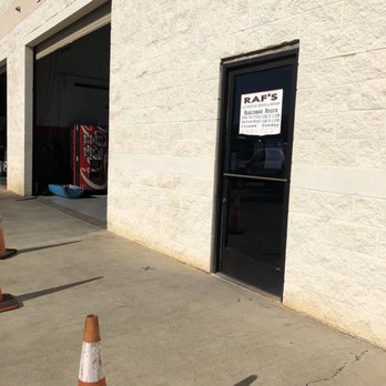 RAF's Automotive - Front door to reception area - Auto Repair Near Me - Kapolei, Hawaii RAF's Automotive - Front door to reception area - Auto Repair Near Me - Kapolei, Hawaii