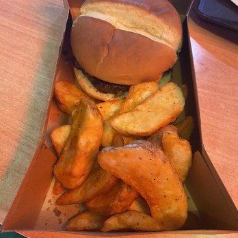 Sparkys BBQ and Espresso - Oh my goodness... Hatch Chile Burger & Fries - Burgers Near Me - Hatch, New Mexico Sparkys BBQ and Espresso - Oh my goodness... Hatch Chile Burger & Fries - Burgers Near Me - Hatch, New Mexico