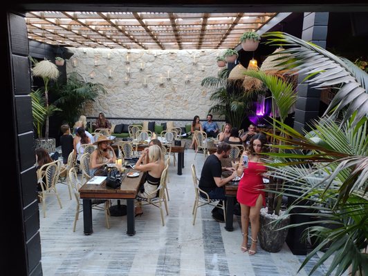 Camino Riviera by null