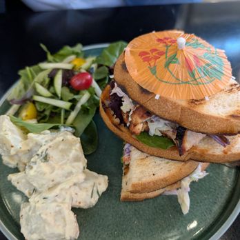 Bol de Mélange - Salad Near Me - Reno, Nevada