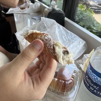 Stasio's - Cannoli - Italian Near Me - Orlando, Florida