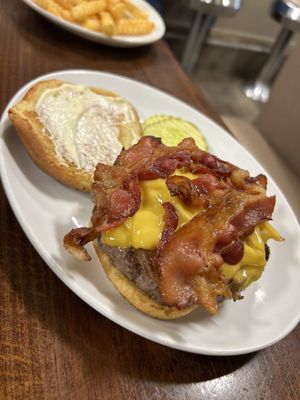 Connie's Restaurant by null