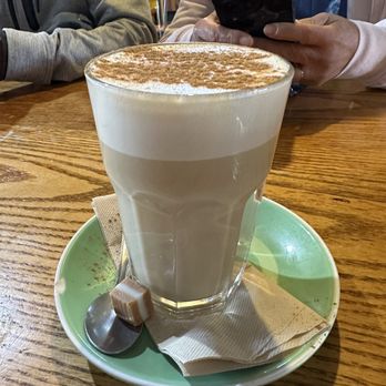 Fat Dog - Chai latte - Cafes Near Me - Rotorua, BOP
