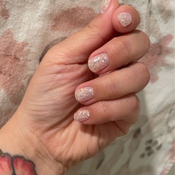 Nail sharp  - Nail Salons Near Me - Los Angeles, California