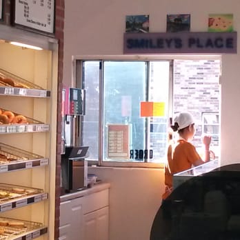 Fray's Donut House - Drive thru available - Donuts Near Me - Pinellas Park, Florida Fray's Donut House - Drive thru available - Donuts Near Me - Pinellas Park, Florida