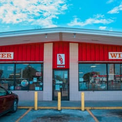 Don's & Ben's Liquor Barn