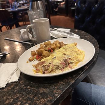Coastal Craft Kitchen & Bar - Meat lovers Omelette with a side of fried potatoes - Bars Near Me - Atlantic City, New Jersey Coastal Craft Kitchen & Bar - Meat lovers Omelette with a side of fried potatoes - Bars Near Me - Atlantic City, New Jersey