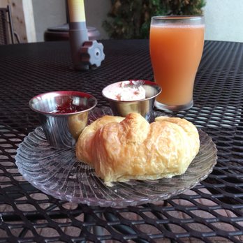 Bodega Ultima - Plain old croissant w/ butter and jelly ($3.75) and fresh squeezed grapefruit juice (10 oz for $3) - Coffee & Tea Near Me - Augusta, Georgia Bodega Ultima - Plain old croissant w/ butter and jelly ($3.75) and fresh squeezed grapefruit juice (10 oz for $3) - Coffee & Tea Near Me - Augusta, Georgia