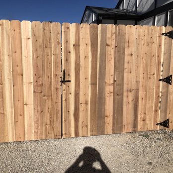 JCQN Designs and Fence - Front of replaced fence - Fences & Gates Near Me - Aurora, Colorado