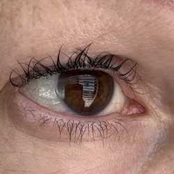 The Lash Lounge - Left eye isn't AS BAD bc they weren't processed quite as long. Still not what I'd call professional...