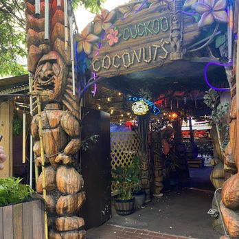 Cuckoo Coconuts Waikiki - Cocktail Bars Near Me - Honolulu, Hawaii