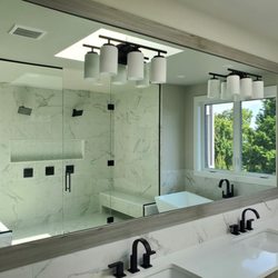 Al's Glass/Seattle Shower Door