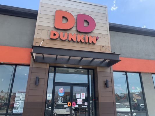 Dunkin' by null