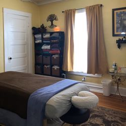 Healing Tree Massage - Massage Room