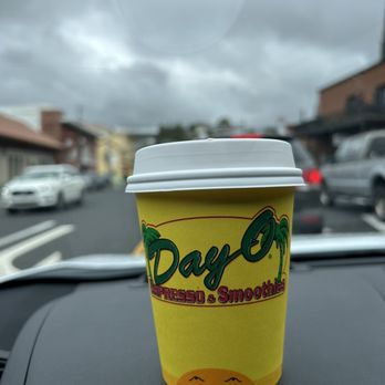 Day-O Espresso - Vanilla Latte with Oat Milk, 12 oz - Coffee & Tea Near Me - Sonora, California Day-O Espresso - Vanilla Latte with Oat Milk, 12 oz - Coffee & Tea Near Me - Sonora, California