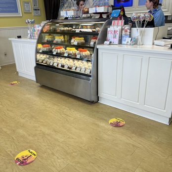 Nothing Bundt Cakes - Bakeries Near Me - Humble, Texas Nothing Bundt Cakes - Bakeries Near Me - Humble, Texas