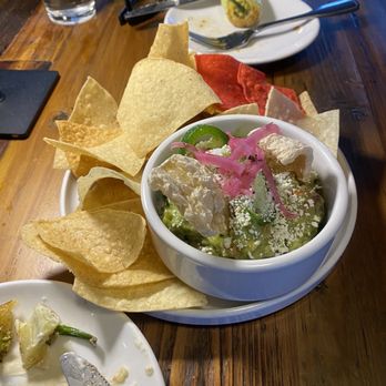 Tesoro Latin Kitchen & Cantina - Guacamole and chips - Latin American Near Me - Tucson, Arizona