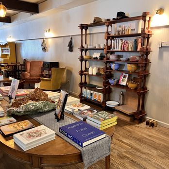 The Altamont General Store - Grocery Near Me - Occidental, California