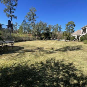 Squared Away Maintenance - One of our beautiful lawn that we manage - Lawn Services Near Me Squared Away Maintenance - One of our beautiful lawn that we manage - Lawn Services Near Me