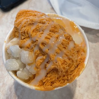 Salju Dessert - Thai tea small w Mochi and egg pudding - Desserts Near Me - Alhambra, California Salju Dessert - Thai tea small w Mochi and egg pudding - Desserts Near Me - Alhambra, California
