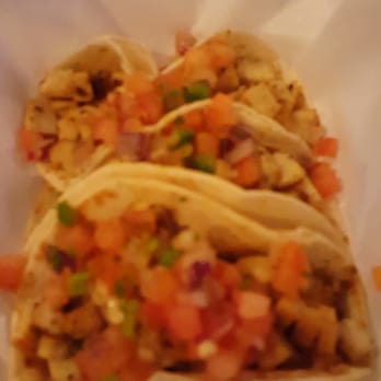 Buffalo Wild Wings - Chicken tacos ($4 during happy hour) - American Near Me - Long Beach, California Buffalo Wild Wings - Chicken tacos ($4 during happy hour) - American Near Me - Long Beach, California