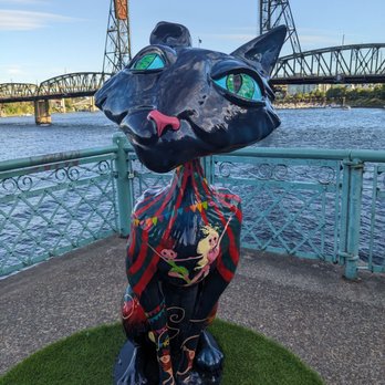 Tom McCall Waterfront Park - Coraline cat statue - Parks Near Me - Portland, Oregon Tom McCall Waterfront Park - Coraline cat statue - Parks Near Me - Portland, Oregon