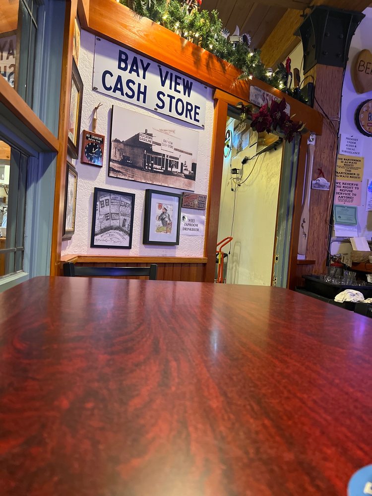 Taproom At Bayview Corner