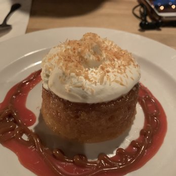 Fonda Park Slope - Upside down pineapple cake - Mexican Near Me - Brooklyn, New York