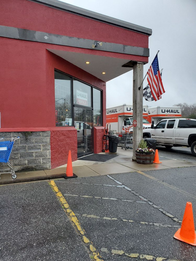 STOKESDALE MARKETPLACE Updated May 2024 24 Photos 341 Ram Lp, Stokesdale, North Carolina