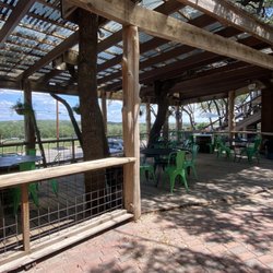 Savage’s Hill Country Bar & Grill - More seating and great views