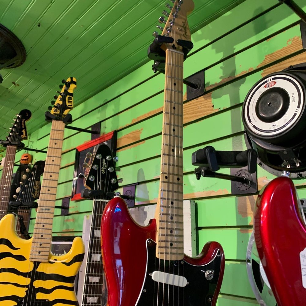 Robot-Monster Guitars and Collectables - Guitar Stores Near Me - San Antonio, Texas Robot-Monster Guitars and Collectables - Guitar Stores Near Me - San Antonio, Texas