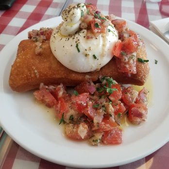 Sugo - Burrata bruschetta - Italian Near Me - Toronto, Ontario Sugo - Burrata bruschetta - Italian Near Me - Toronto, Ontario
