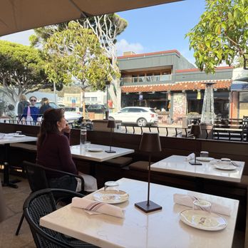Piatti - Patio is great for people watching! - Italian Near Me - Laguna Beach, California Piatti - Patio is great for people watching! - Italian Near Me - Laguna Beach, California