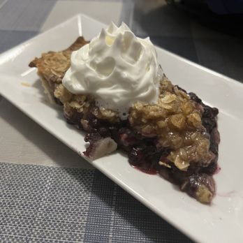 Bad Rabbit Cafe - Blueberry crumble pie - American Near Me - Terlingua, Texas