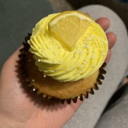 Cake Fetish - Lemon cupcake