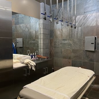 Spa Ssakwa'q'n - Mountain Rain shower - Day Spas Near Me - Worley, Idaho Spa Ssakwa'q'n - Mountain Rain shower - Day Spas Near Me - Worley, Idaho