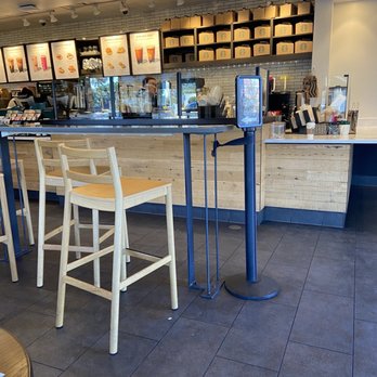 Starbucks - Coffee & Tea Near Me - Henderson, Nevada Starbucks - Coffee & Tea Near Me - Henderson, Nevada