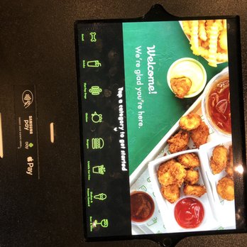 Shake Shack Queens Center Mall - Chicken - Burgers Near Me - Elmhurst, New York