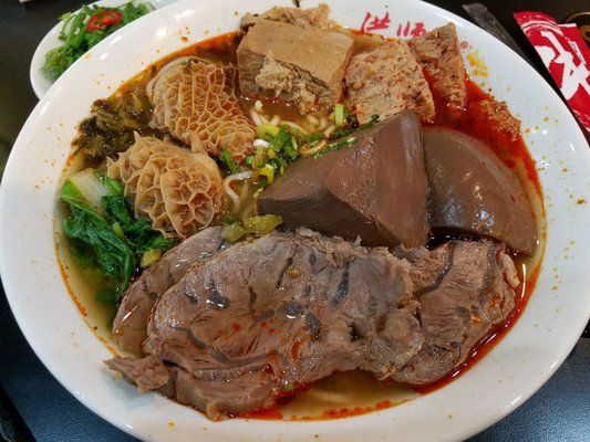 Chef Hung Beef Noodles (Jianguo North Road) by null