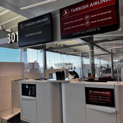 Aeroporto Leonardo da Vinci Terminal 3 - Checkin station