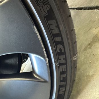 Capital Wheel Repair - Before - Wheel & Rim Repair Near Me