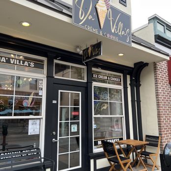 Da’Villas Creme & Cookie - Ice Cream & Frozen Yogurt Near Me - Merchantville, New Jersey Da’Villas Creme & Cookie - Ice Cream & Frozen Yogurt Near Me - Merchantville, New Jersey